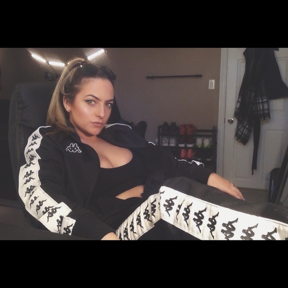 Kappa zip up sweater - Picture 2 of 2